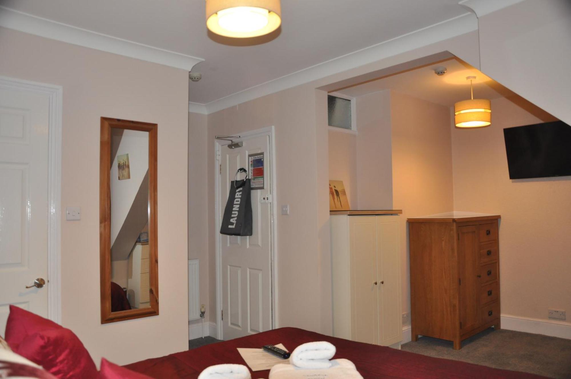 Hotel Peppers Торки Экстерьер фото