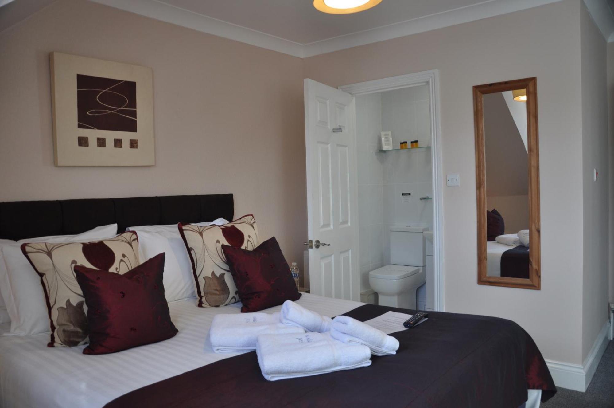 Hotel Peppers Торки Экстерьер фото