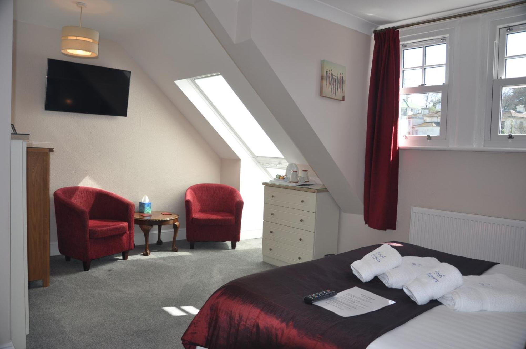 Hotel Peppers Торки Экстерьер фото