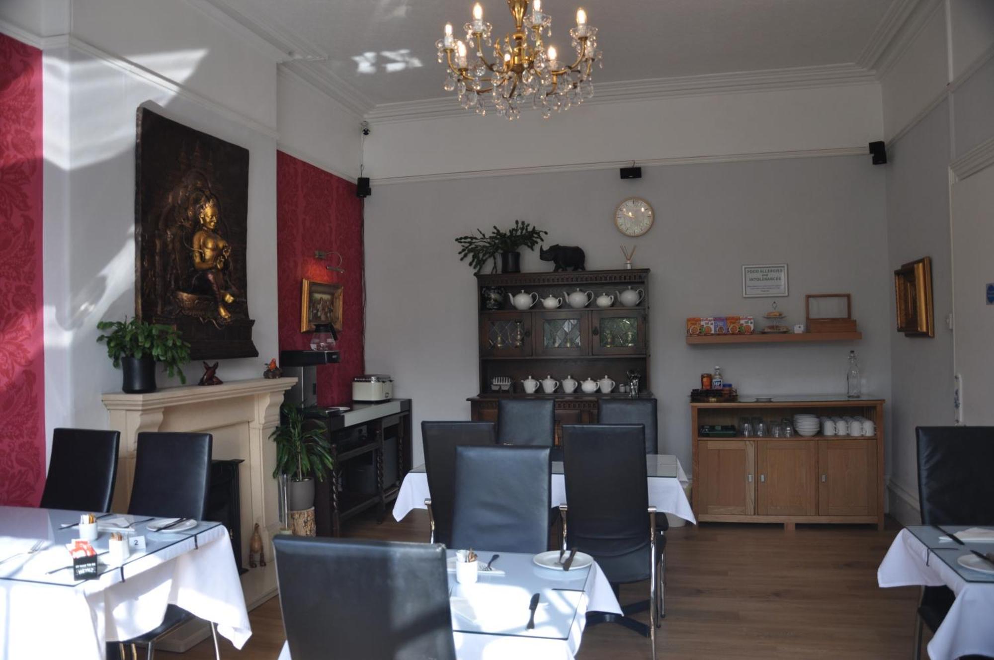 Hotel Peppers Торки Экстерьер фото